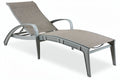 Luxe ligstoel met verstelbare rugleuning en aluminium frame